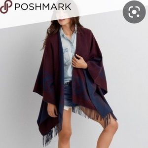 American Eagle Southwestern Fringe Ponch